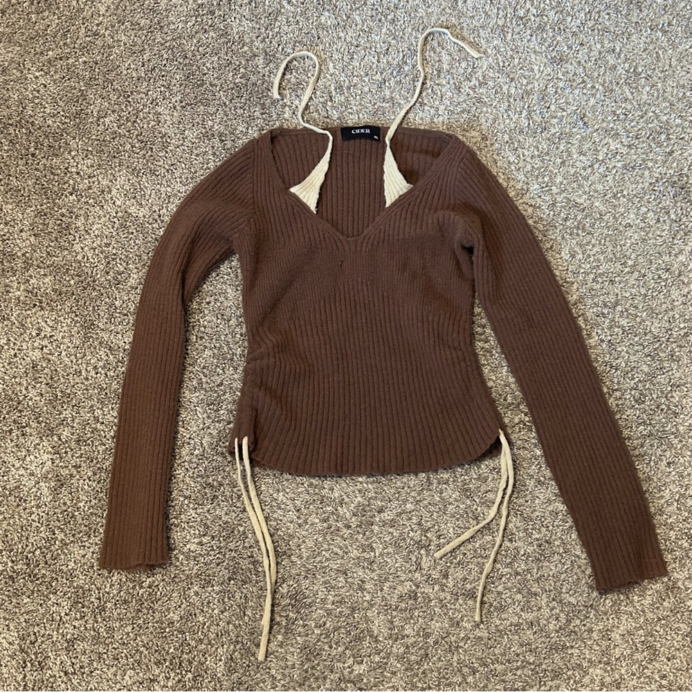 CIDER Brown long sleeve sweater